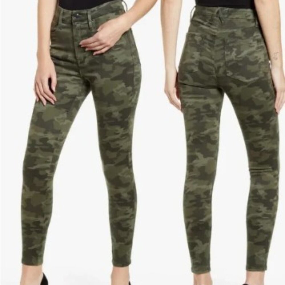 Good American | Camo Jeans
